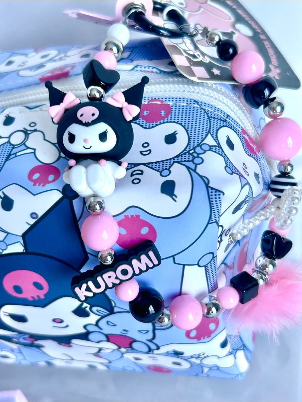 💜(KUR352) Kuromi Adorable 7-Piece Travel Pouch Bundle! - Picture 3 of 10